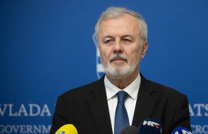 Ante Sanader: Koalicija je čvrsta. Pištolj? To je stara vijest