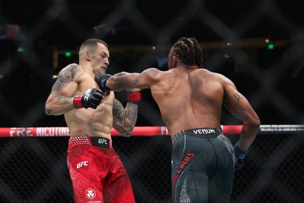 MMA: UFC 332