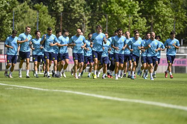 Zagreb: Media day i trening Dinama s novim trenerom 