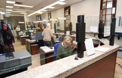 Na kraju rujna 197,5 tisuća građana s blokiranim računima