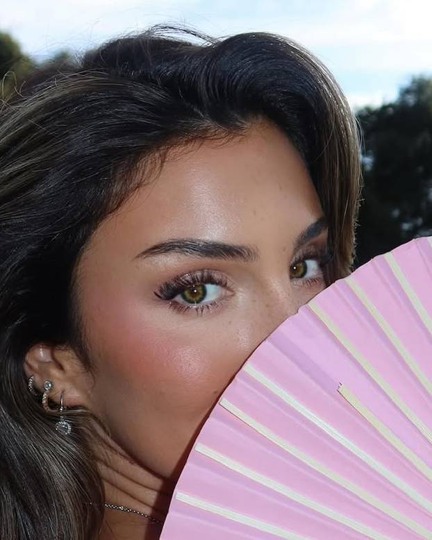 FOTO Tijelo joj je čista poezija! Lauren je najbolja motivacijska influencerica 2025. godine