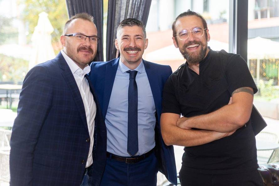 Merkur osiguranje organiziralo Movember panel i obilježilo važnost preventivnih pregleda