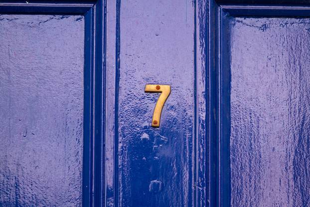 Što kućni broj otkriva o vašem domu? Evo koji privlači ljubav, a koji obilje i novac