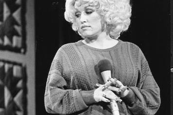 Dolly Parton Passes Away at 80