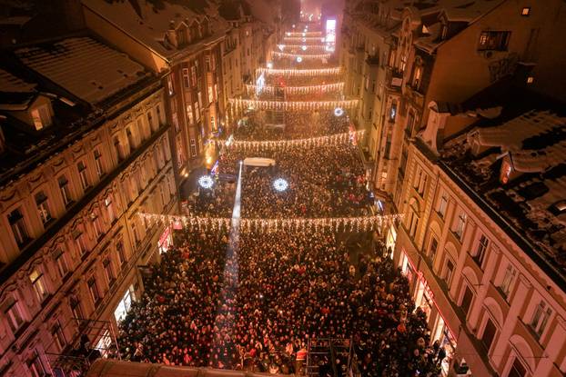 Pogled iz zraka na Severinin Novogodisnji koncert u Sarajevu