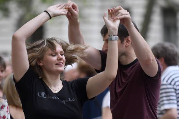 Zagreb: Plesnjak na Zrinjevcu