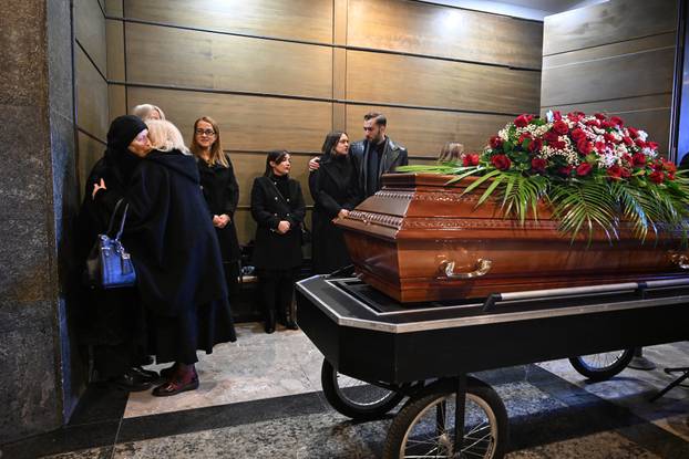 Zagreb: Posljednji ispraćaj Ivana Zvonimira Čička na Krematoriju