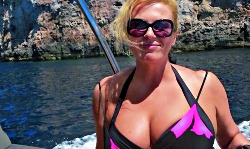 Kolinda pokazala vitku liniju u zelenoj haljini. Otkrila i tajnu dijete. Evo kako se mijenjala