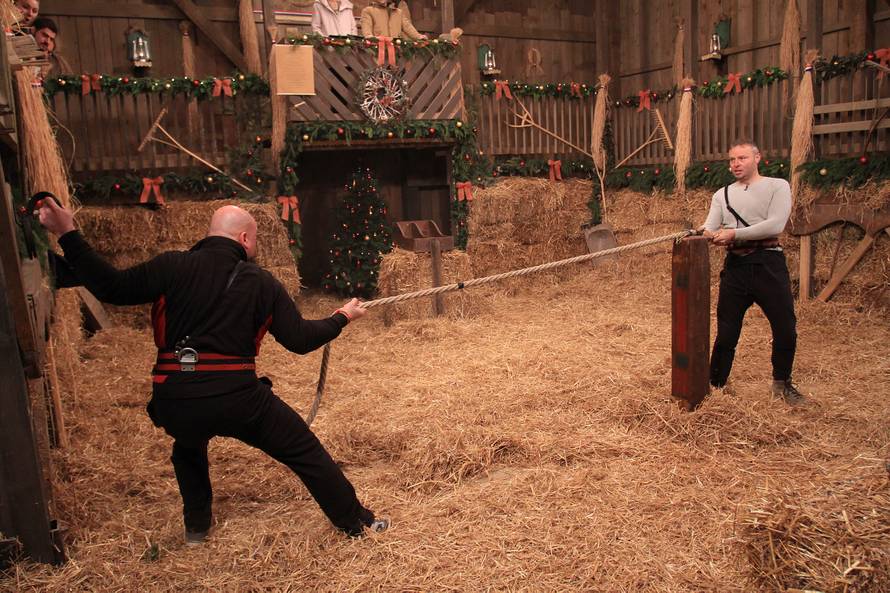 Jasmina urlala na Gordana: Ti si smeće! Mucaš, izgubit ćeš!