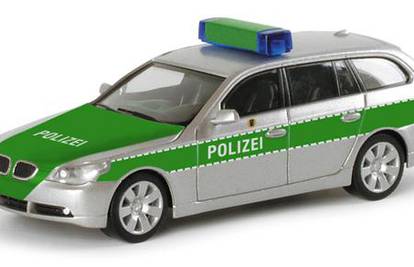 Njemačka: Lopovi ukrali 'neukradivi' policijski auto