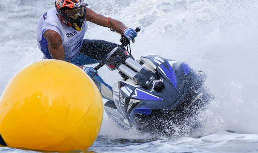 Još jedan adrenalinski Alpe Adria Jet Ski Tour u Fažani!