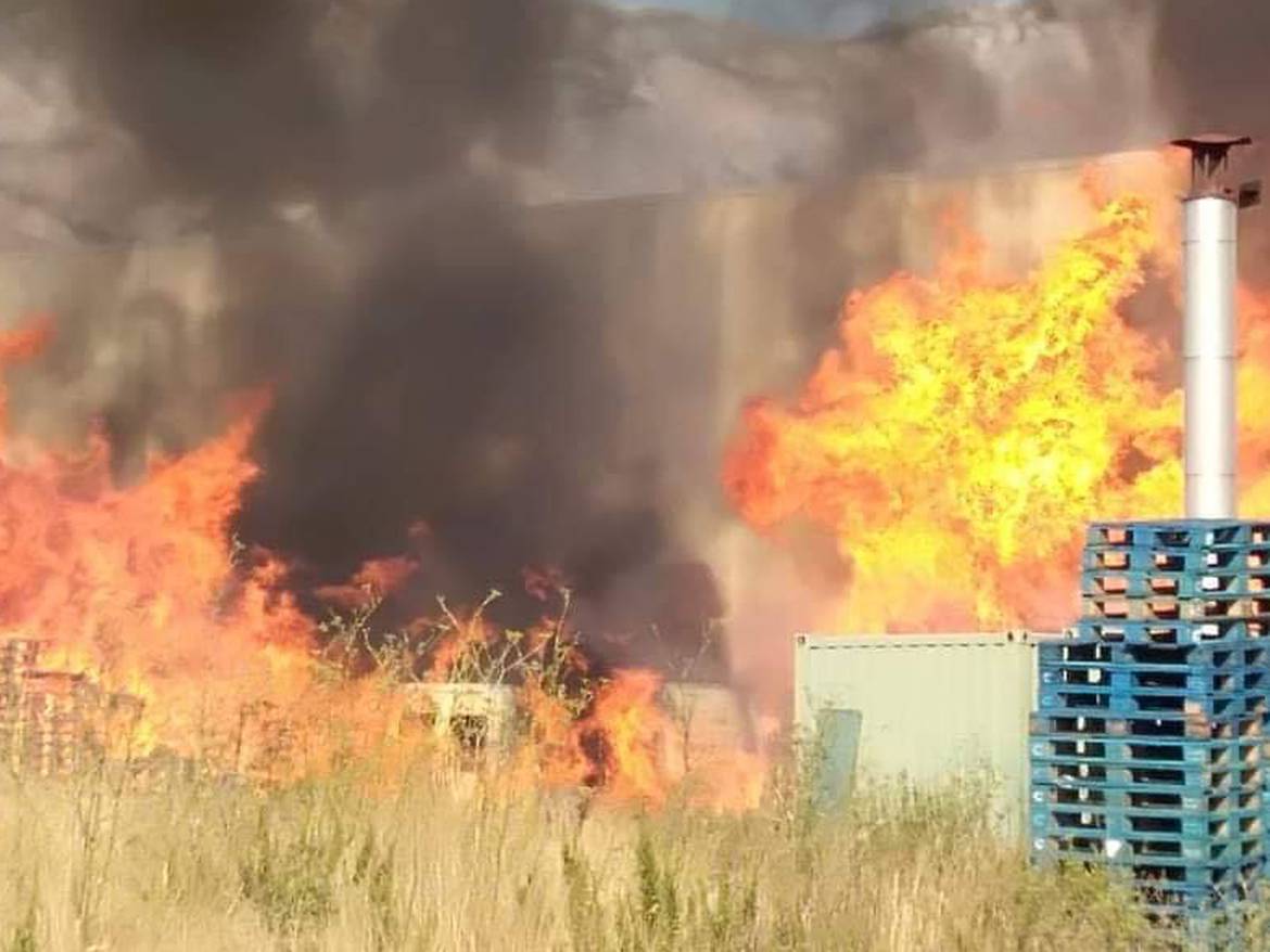 Opet požar u splitskom TTTS-u: Izgorjelo je osam kombija