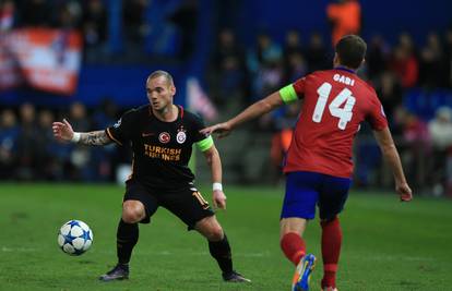 Sneijder: Tudor nije želio raditi sa mnom pa sam morao otići...