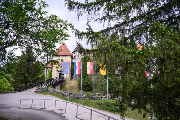 24SATA Ozalj i Malkovići mjesto od kuda su preci poznatog glumca Johna Malkovicha
