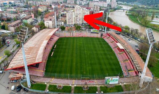 Zeni&ccaron;anin iznajmljuje balkon s ro&scaron;tiljem za utakmicu s Italijom. Zasuli ga: 'Mo&zcaron;e 2 tone peleta?'