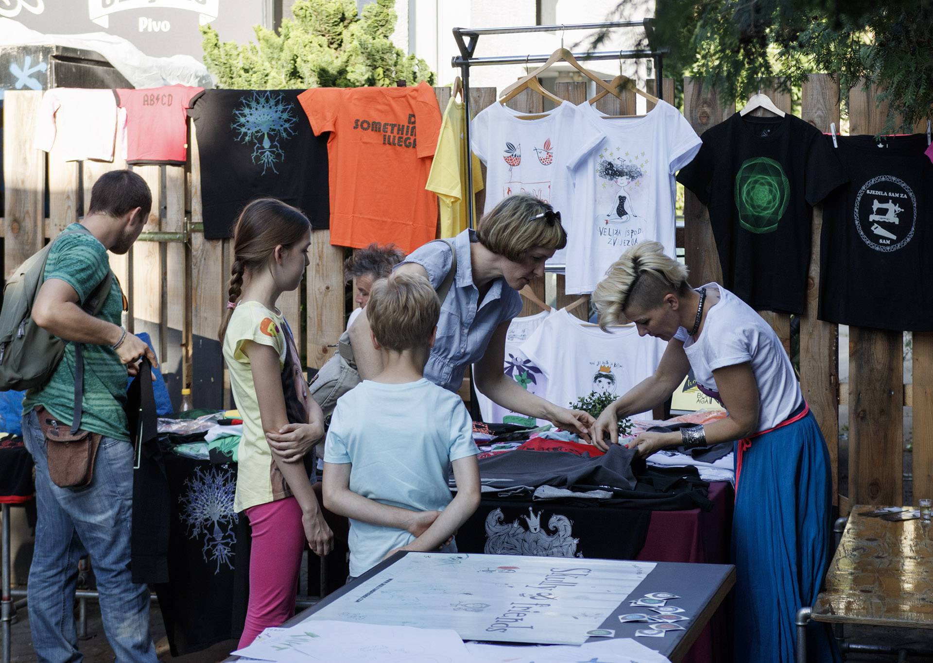 Najšareniji festival u gradu u Vintage Industrial Baru