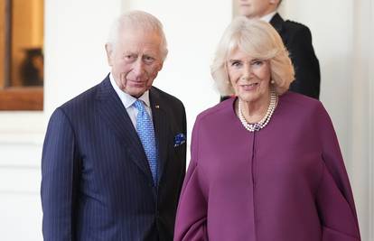 Kralj Charles i Camilla objavili su ovogodišnju božićnu čestitku