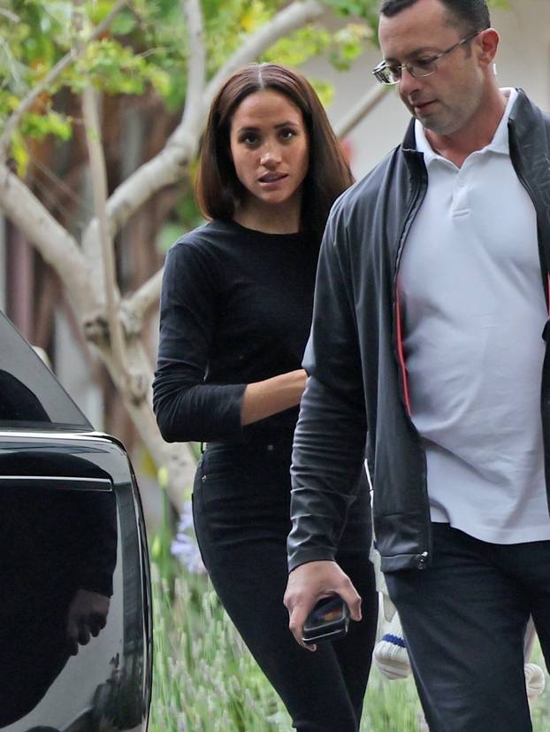 *PREMIUM-EXCLUSIVE* Meghan Markle is seen for the first time as after losing $20 million dollar Spotify podcast deal!