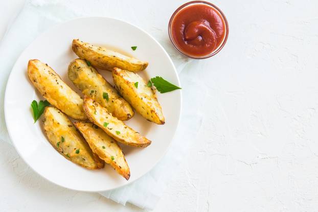 potato wedges with cheese