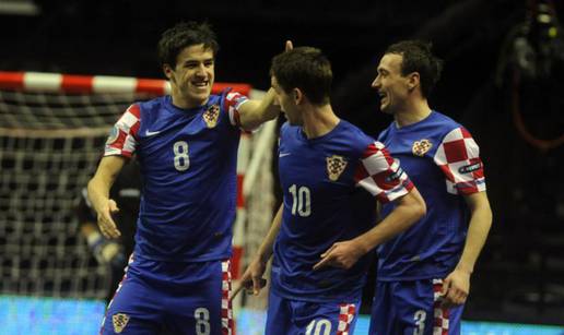 Futsal EP: Kad je panika, samo ‘nazovi’ Matiju Capara i to je to