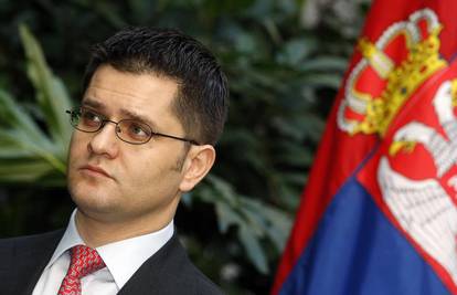 Srpski ministar vanjskih poslova podnio je ostavku?