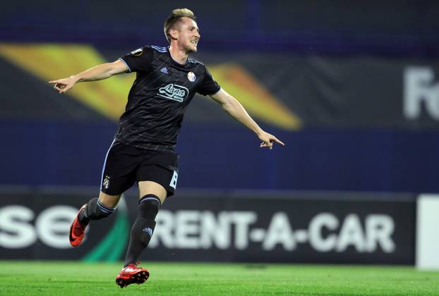 Dinamo je u 1. kolu skupine D na Maksimiru pobjedio Fenerbahče 4:1