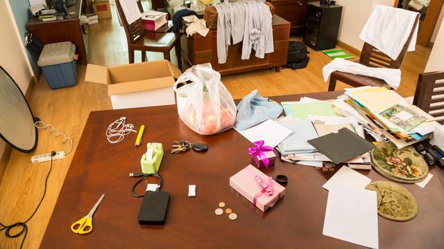 5 znakova koji ukazuju na to da imate previše stvari u domu