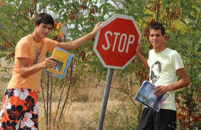 Hrvatski način: Ne mogu u školu jer su im ukinuli autobus