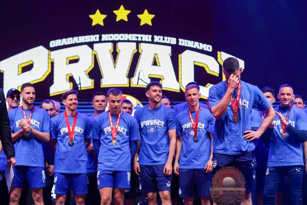 Slavlje u Zagrebu nakon Dinamova osvajanja dvostruke krune