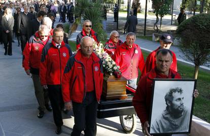 U Splitu pokopali alpinista koji je poginuo na Kavkazu 1974. 