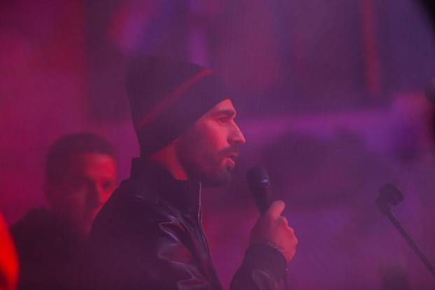 Marko Livaja i Marijo Pašalić na pozornici pred oduševljenim navijačima