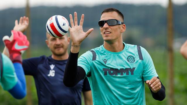 Kale kao iz Matrixa: Golmani Hajduka treniraju s posebnim naočalama. Evo čemu služe