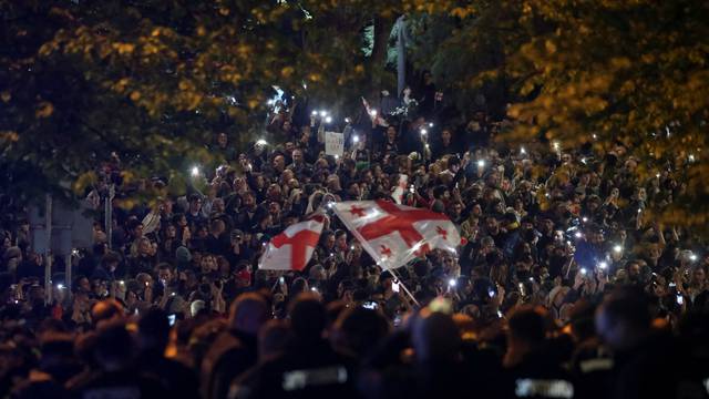 People protest against the "foreign agents" bill in Tbilisi