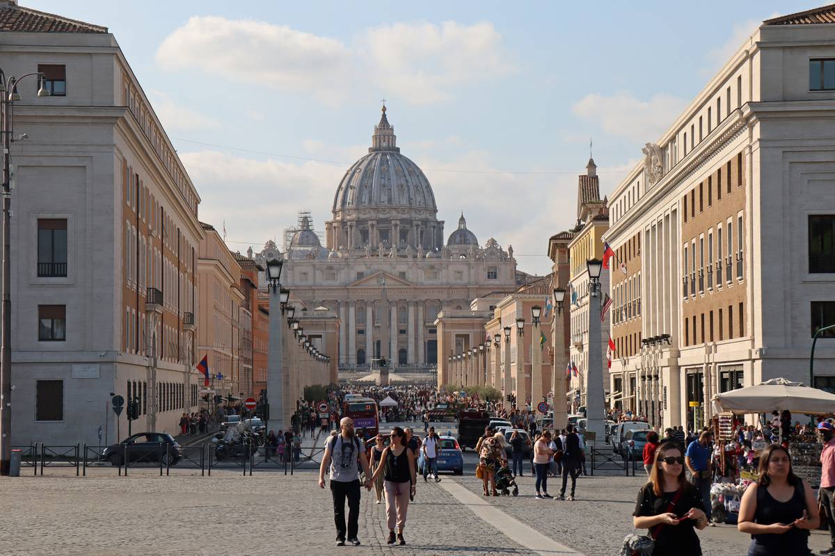 Turistkinja ukrala drevni komad mramora u Rimu prije 3 godine, sad ga je vratila i ispričala se...