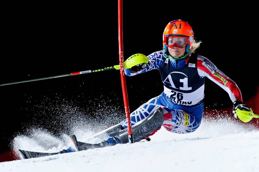 Flachau: Skijanje, Svjetski kup, slalom, žene, Ana Jeluši?