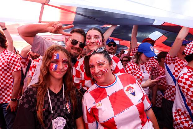 SP 2026 Toronto: Veliki hrvatski korteo prema Toronto stadionu sa 100-metarskom zastavom