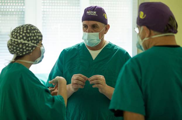 Split, 19.12.2020 - Prvi operacijski zahvat transplantacije roznice na Klinici za ocne bolesti KBC-a Split