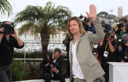 Brad Pitt si poklonio luksuznu jahtu vrijednu 44 milijuna kuna