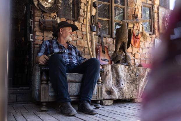 Čapljina: Tihomir Sušac ozgradio indijansko-kaubojski ranč