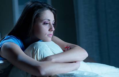 Muče nas prije spavanja: Kako živjeti s lošim uspomenama?