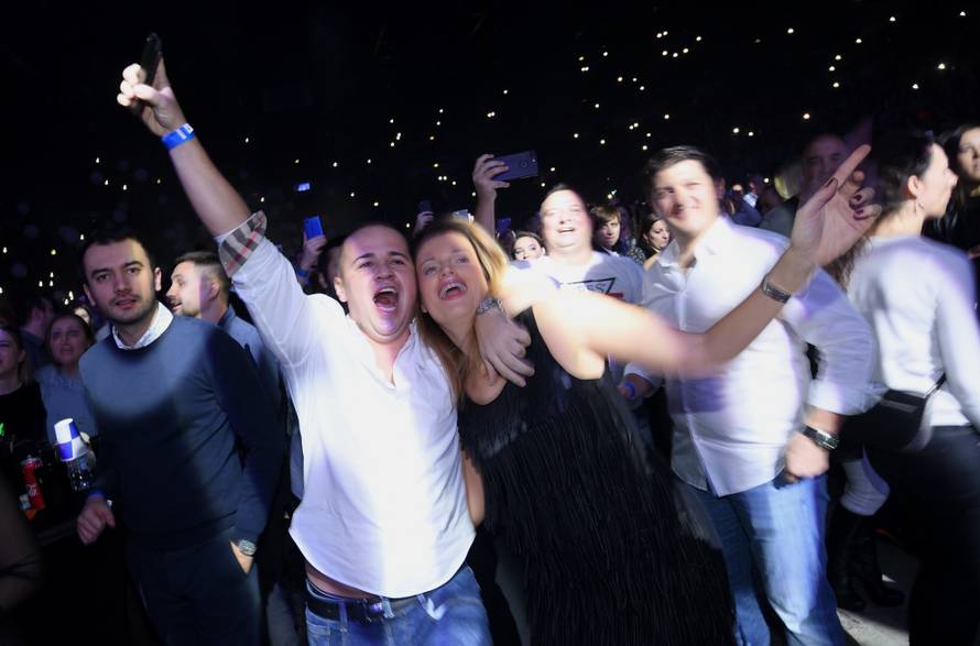 Zagreb: SaÅ¡a MatiÄ s gostima okupio tisuÄe oboÅ¾avatelja na koncertu u Areni