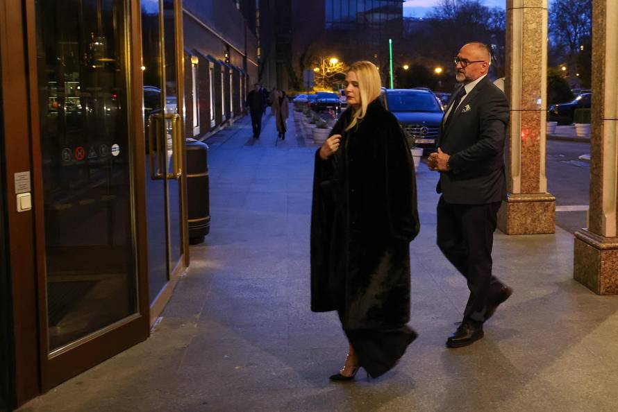 Zagreb: Dolazak uzvanika na svadbu Marijana Kustića i Nike Perenčević