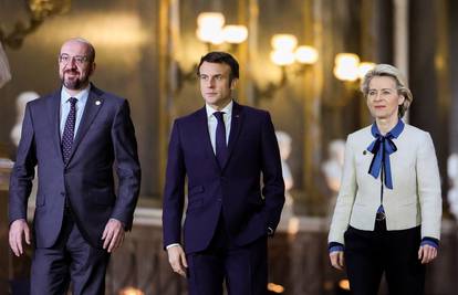 Macron i Von der Leyen za promjenu Ugovora o EU-u