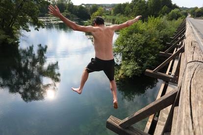 FOTO Osvježili se u Mrežnici