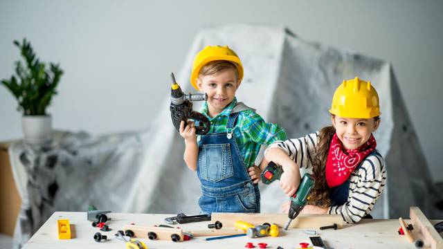 Cute,Little,Boy,And,Girl,Playing,With,Toy,Tools,And