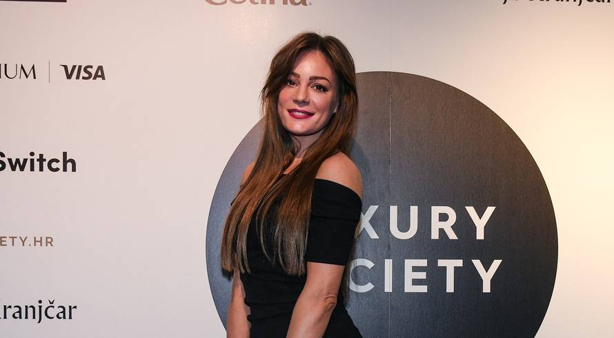 Predstavljanje portala/ kreativno-digitalne inovacije Luxurysociety.hr 