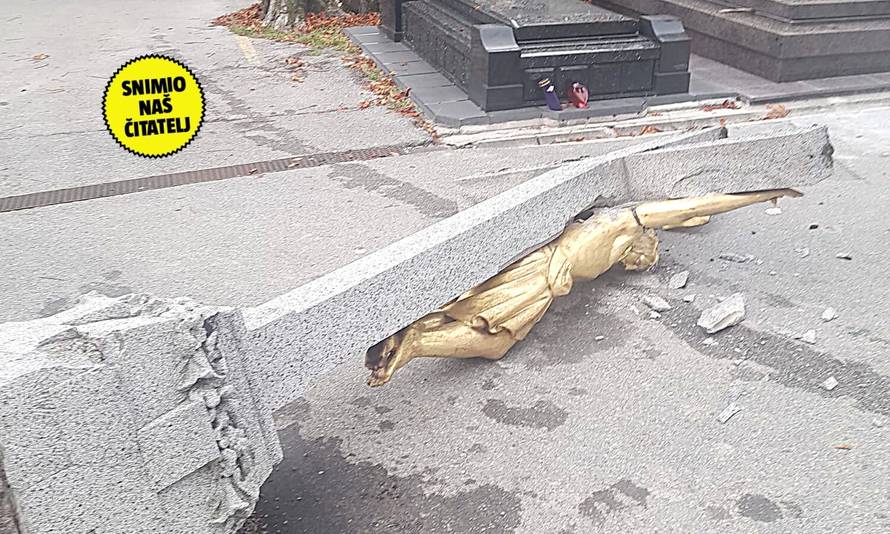 Holding konačno odgovorio o srušenom križu na Mirogoju