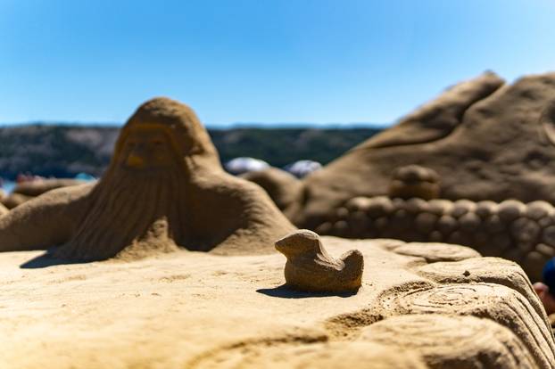 FOTO Festival pješčanih skulptura na Rabu: Tritonova banda proglašena najboljom
