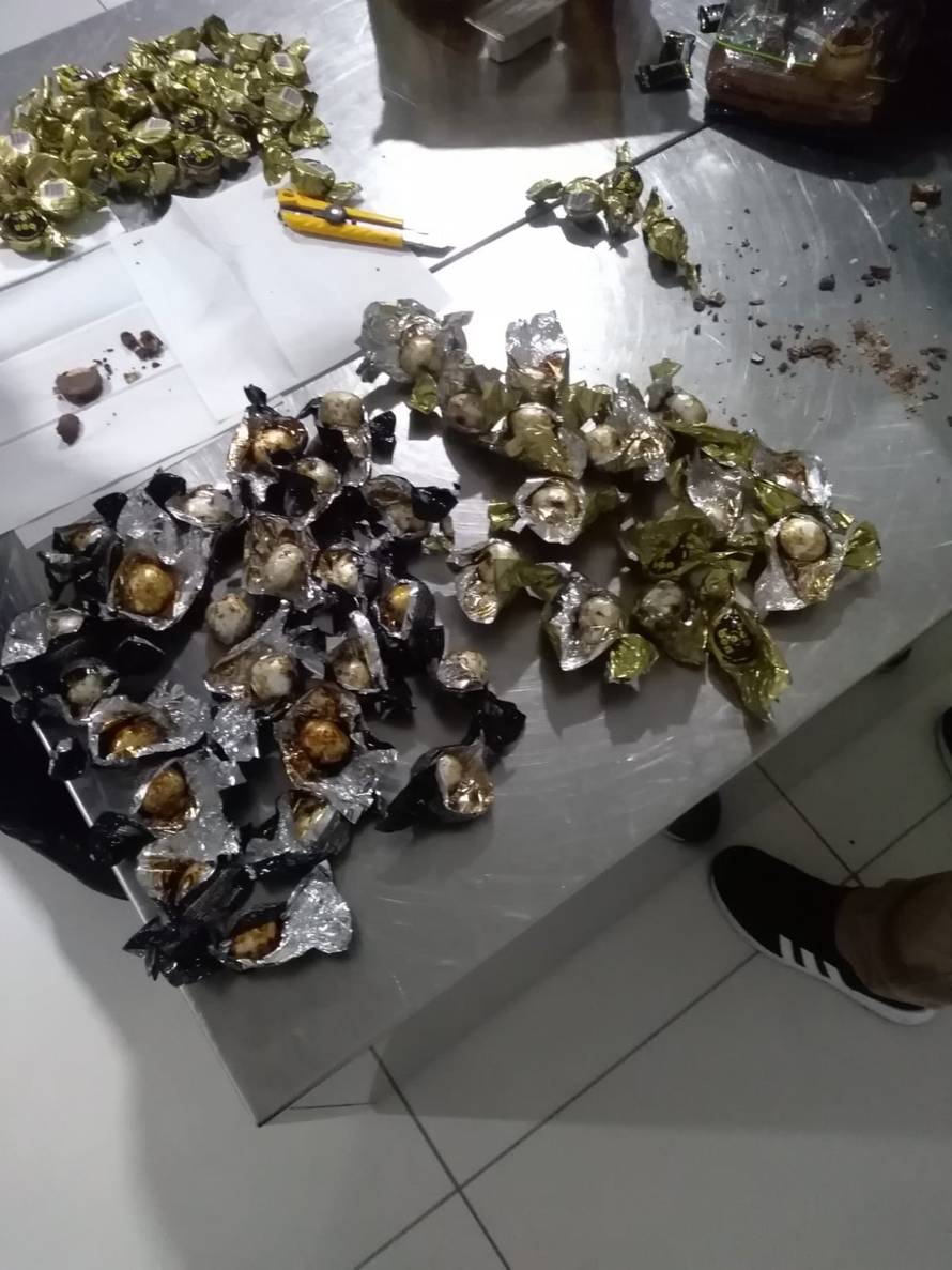 Ovo su Brazilci koji su 'pali' s kokainom u Zagrebu. Švercali ga u grudnjaku i šamponima