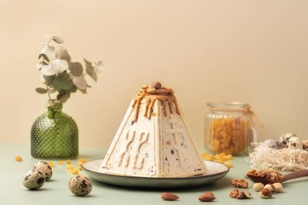 FOTO Pogledajte tradicionalna uskršnja jela iz cijelog svijeta